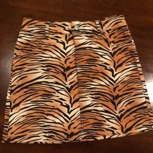 Tiger print skirt NWT